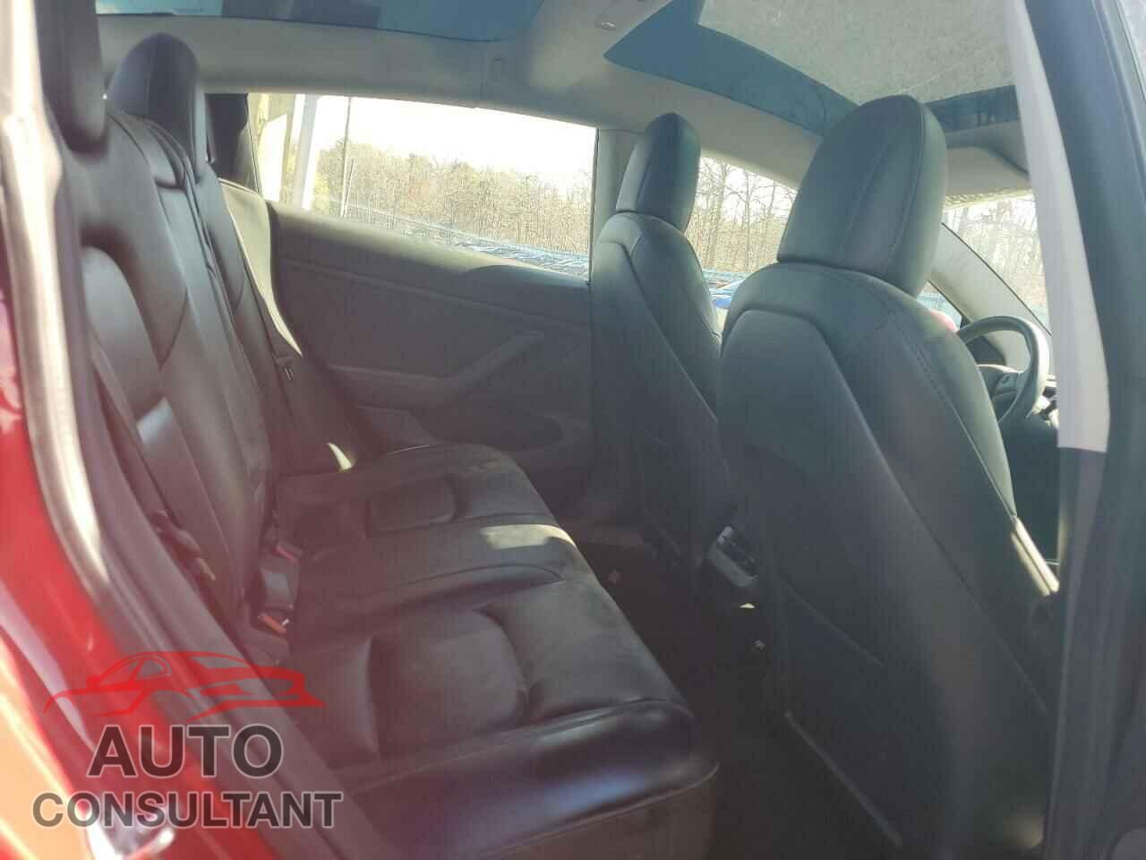 TESLA MODEL 3 2022 - 5YJ3E1EA3NF288370