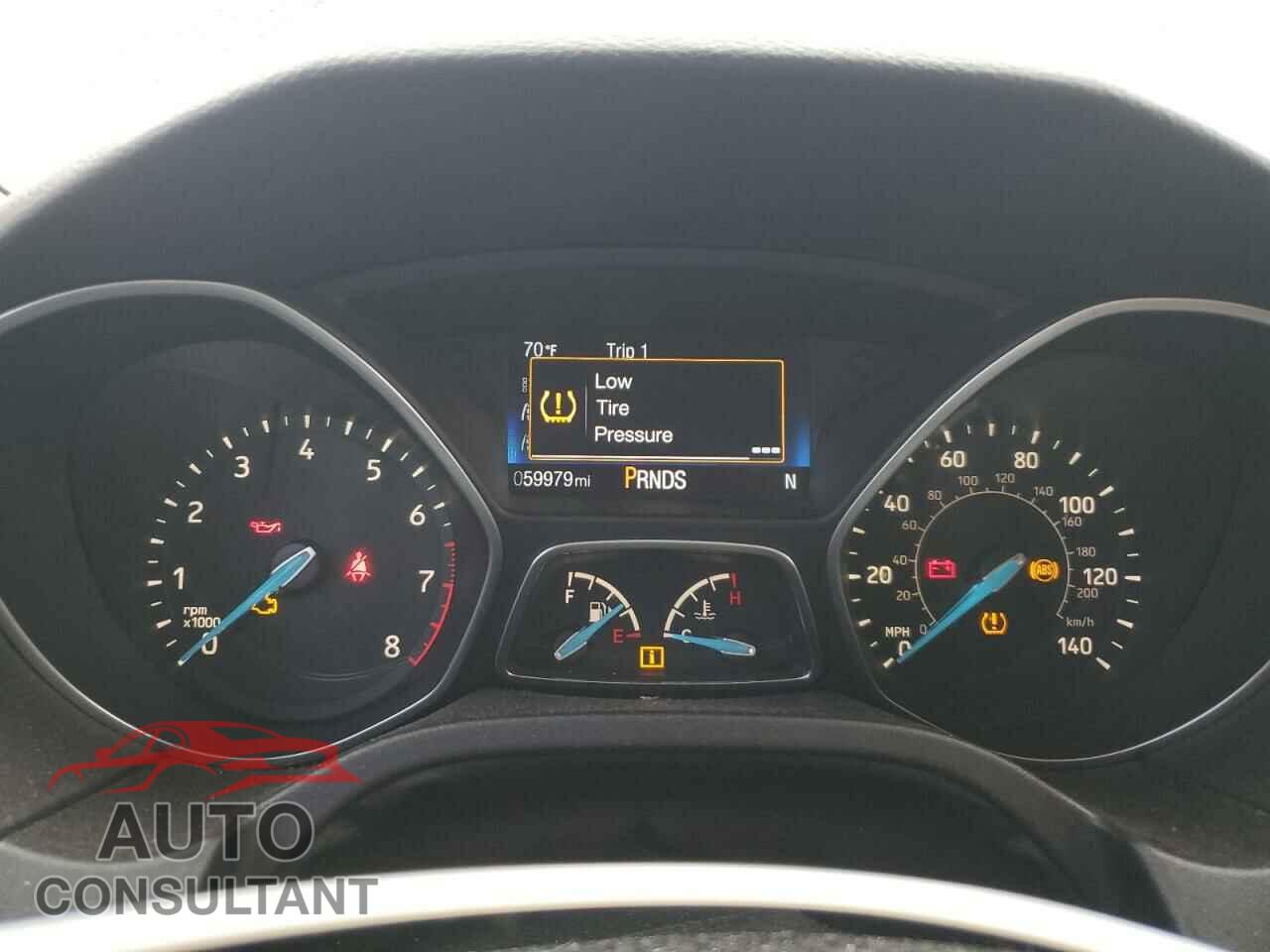 FORD FOCUS 2016 - 1FADP3N20GL327909