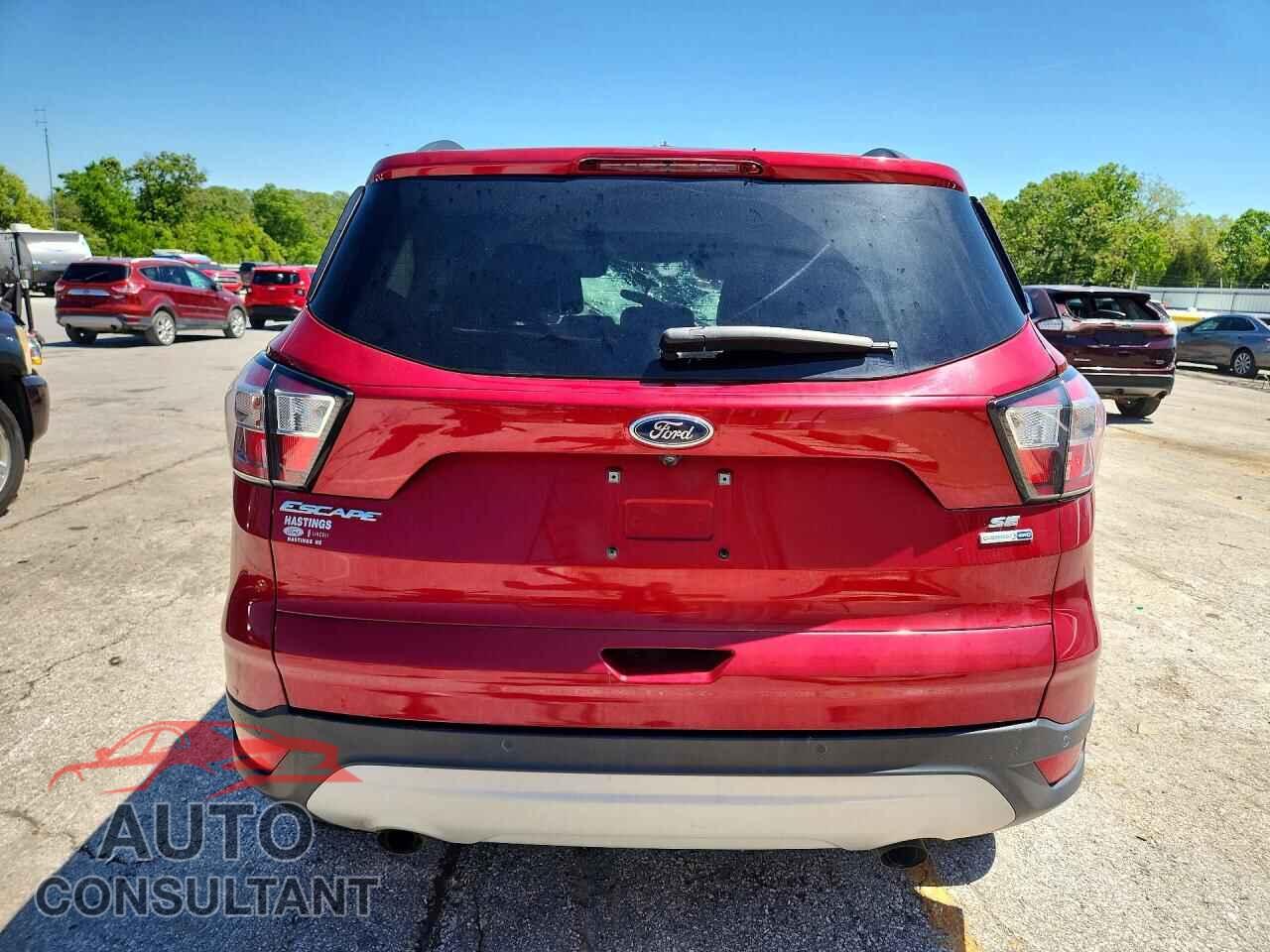 FORD ESCAPE 2017 - 1FMCU9G94HUD96413