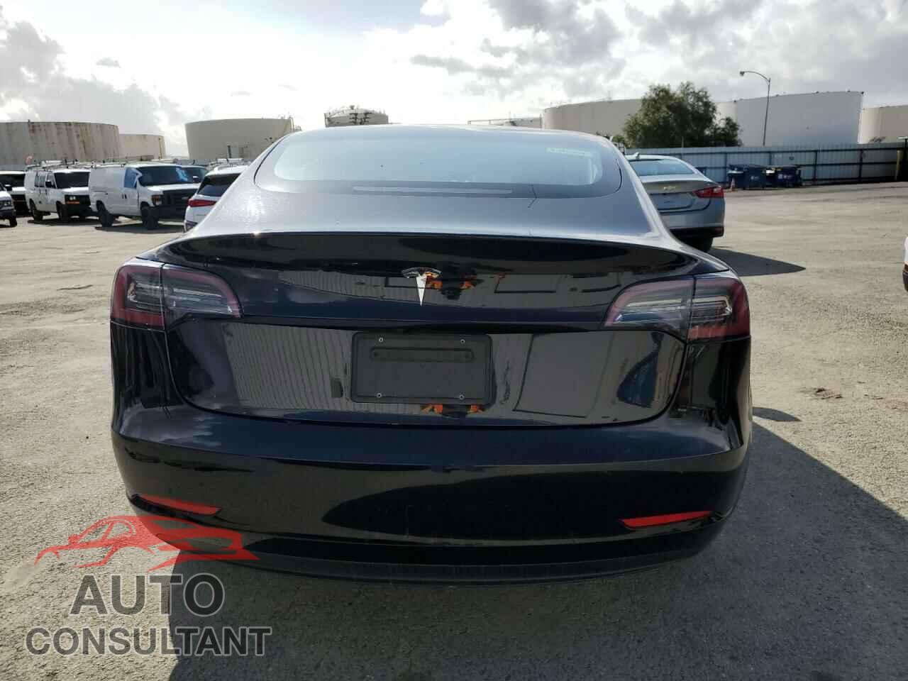 TESLA MODEL 3 2023 - 5YJ3E1EA9PF458119