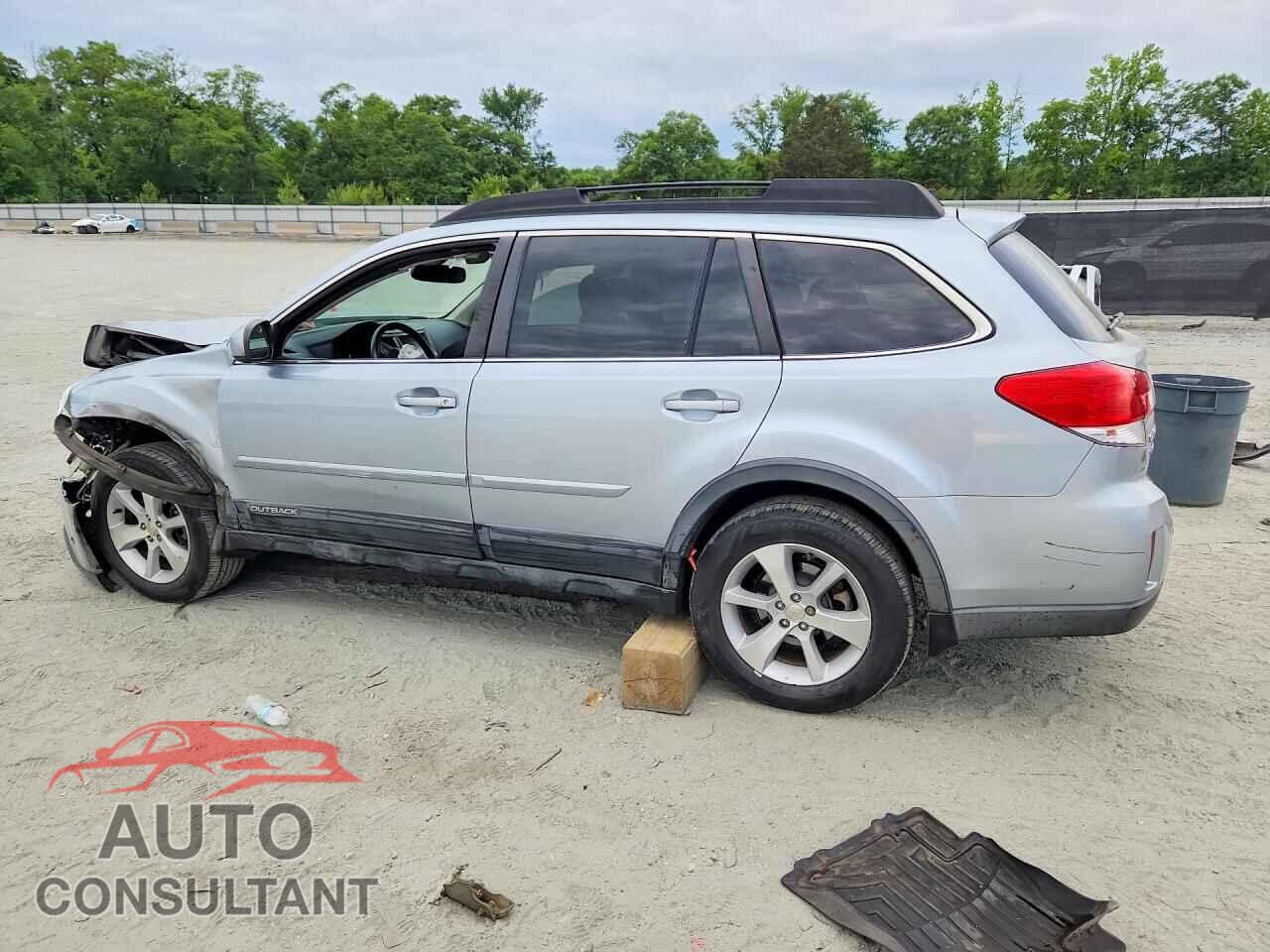 SUBARU OUTBACK 2013 - 4S4BRDPC9D2318758