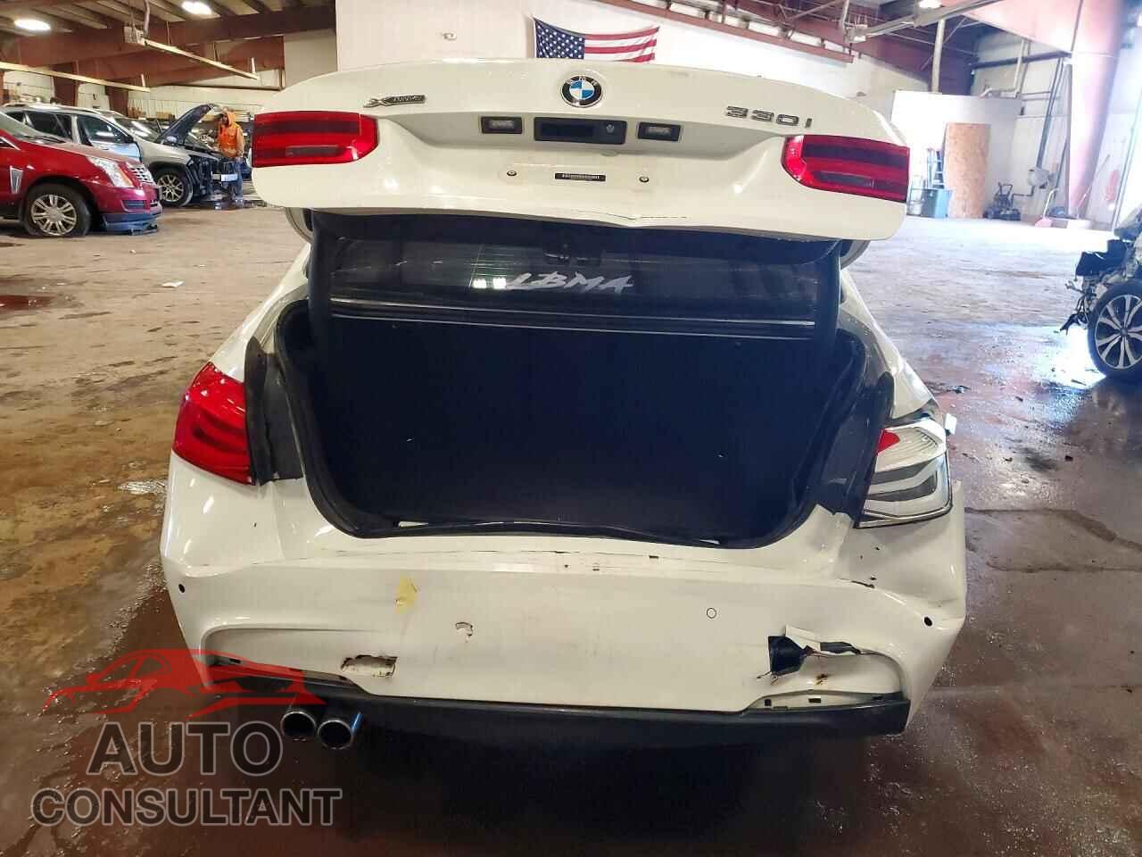 BMW 3 SERIES 2018 - WBA8D9C5XJA012829