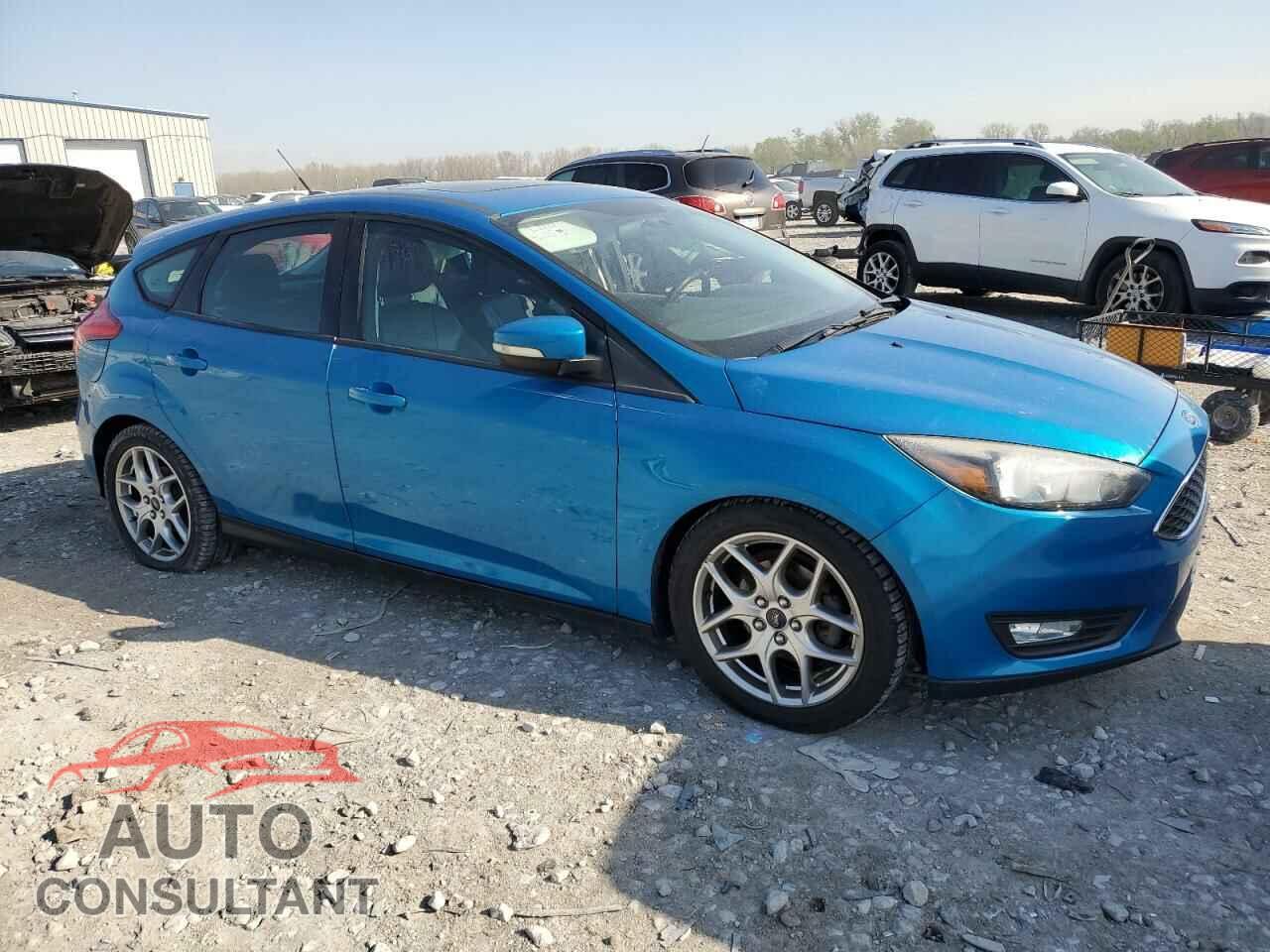 FORD FOCUS 2015 - 1FADP3K2XFL379518