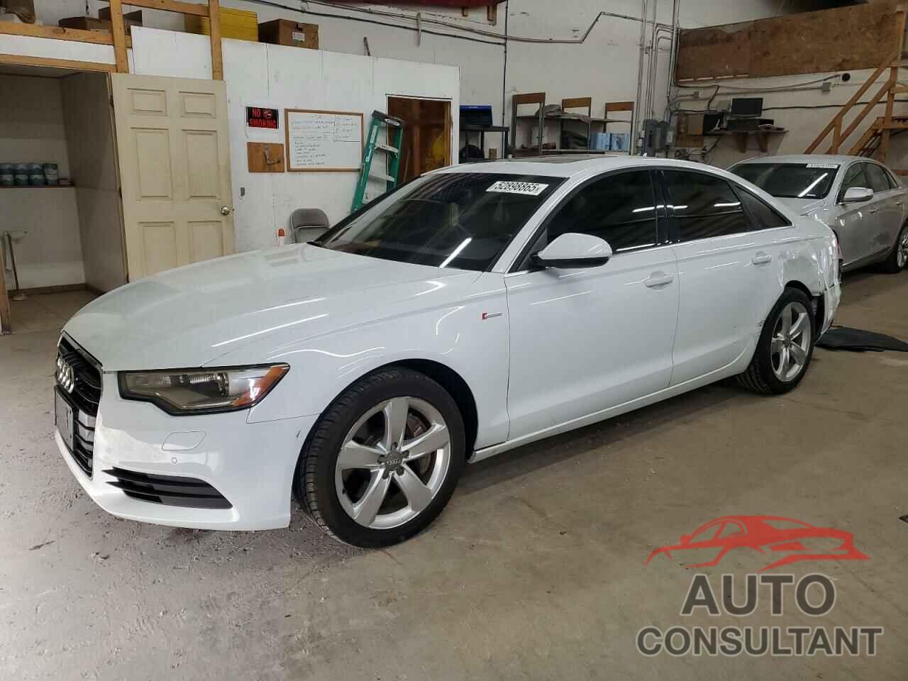 AUDI A6 2012 - WAUGGAFC3CN141795