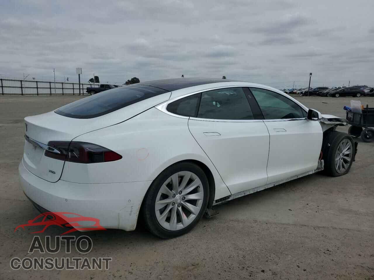 TESLA MODEL S 2018 - 5YJSA1E27JF247900