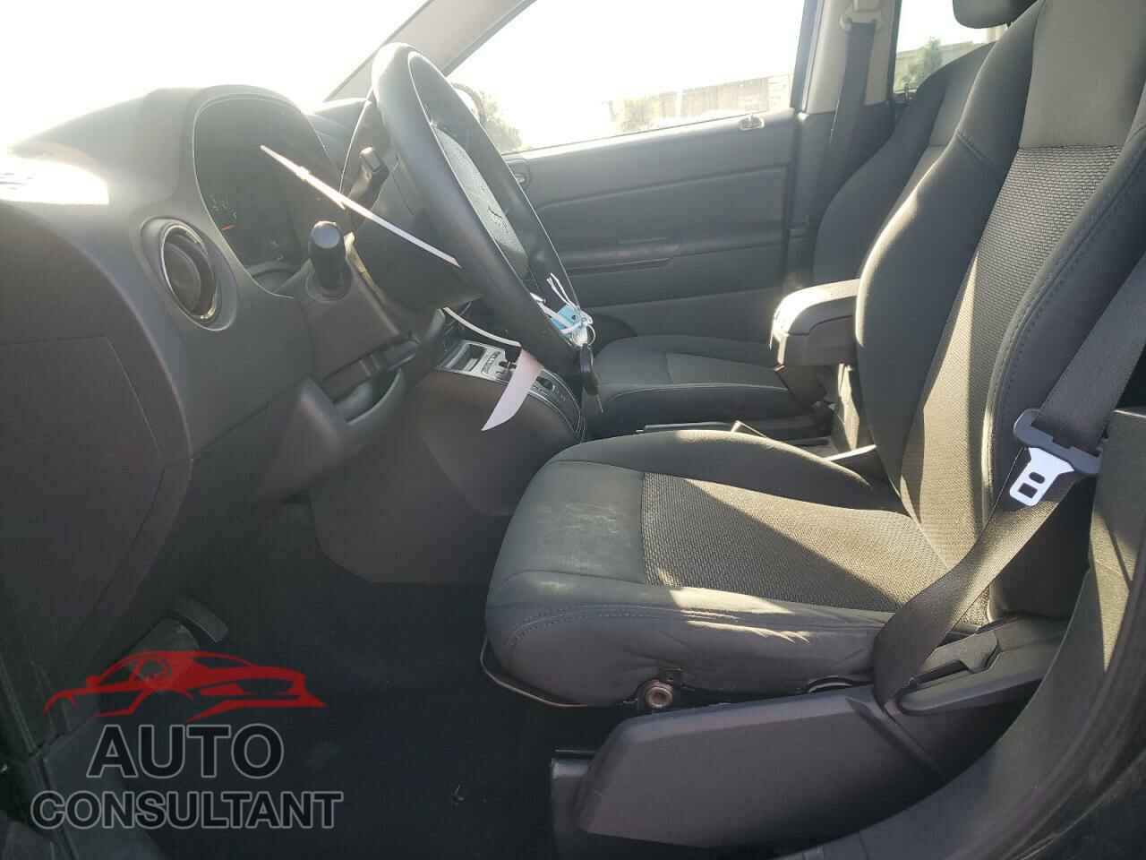JEEP COMPASS 2010 - 1J4NT4FB8AD640913