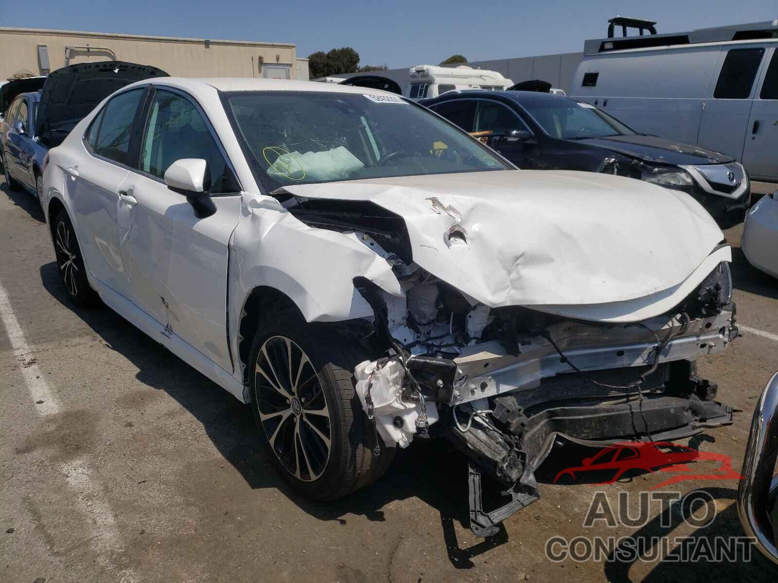 TOYOTA CAMRY 2020 - 4T1G11AK4LU343534
