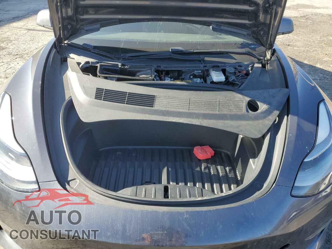TESLA MODEL 3 2021 - 5YJ3E1EB0MF055540