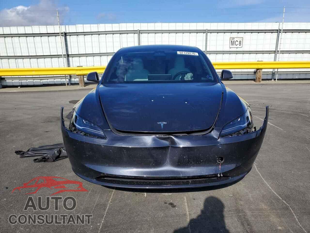 TESLA MODEL 3 2024 - 5YJ3E1EB8RF793397