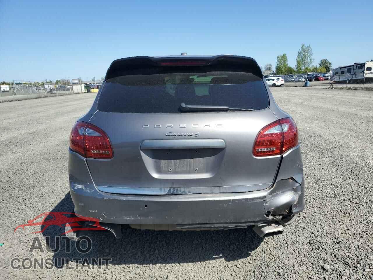 PORSCHE CAYENNE 2012 - WP1AB2A20CLA42132