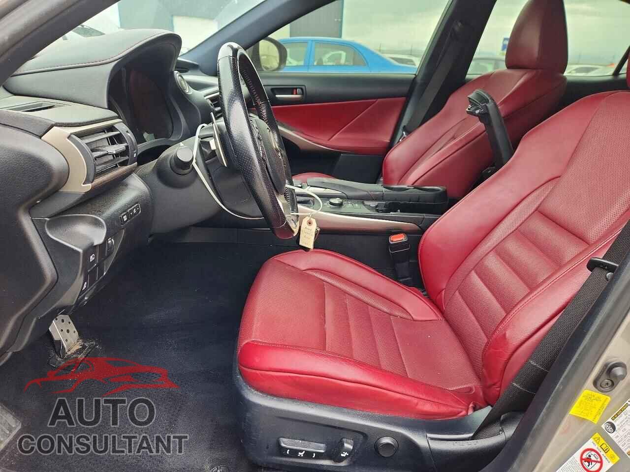 LEXUS IS 2017 - JTHBA1D27H5047773