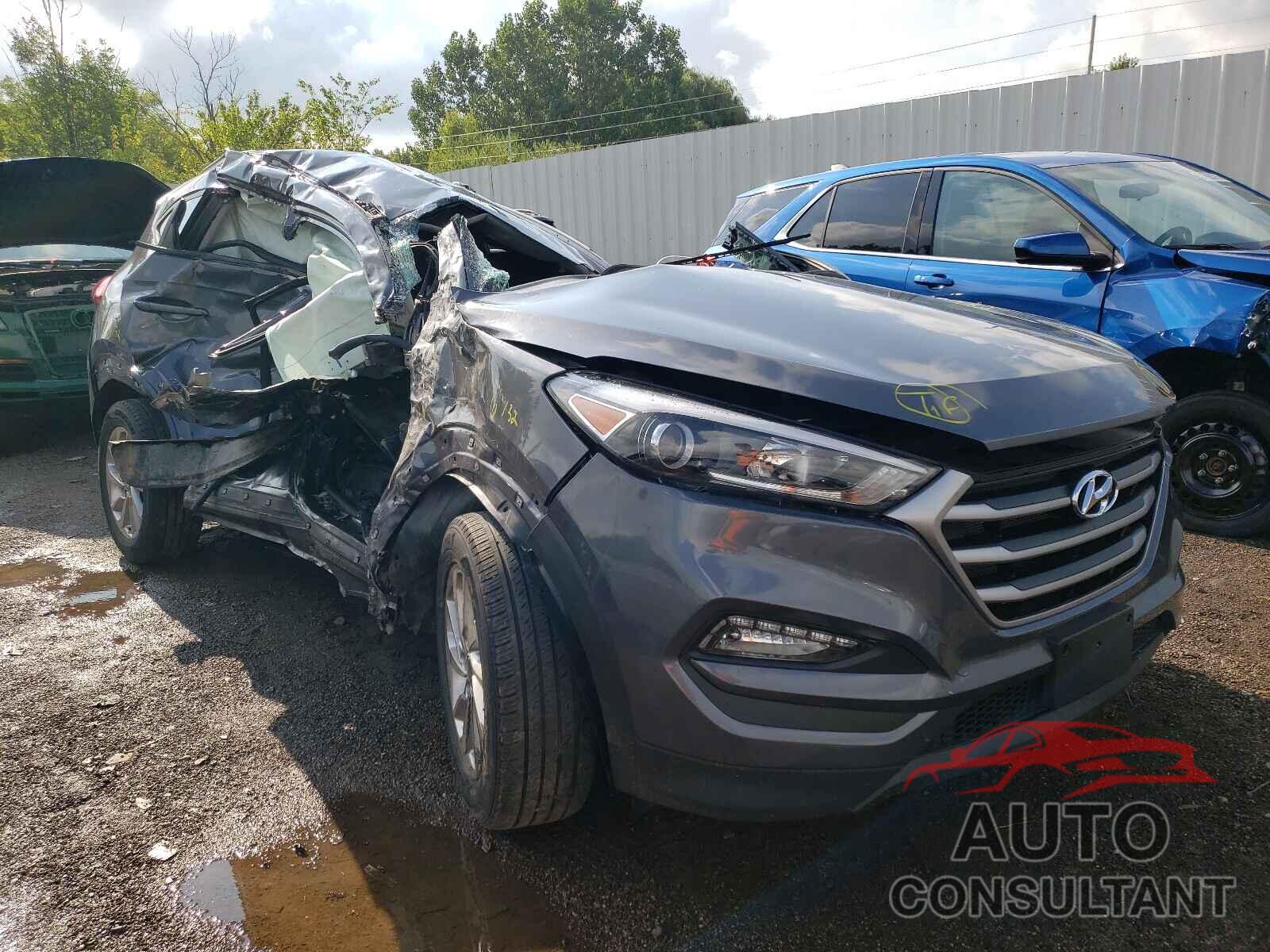 HYUNDAI TUCSON 2017 - KM8J3CA44HU355235