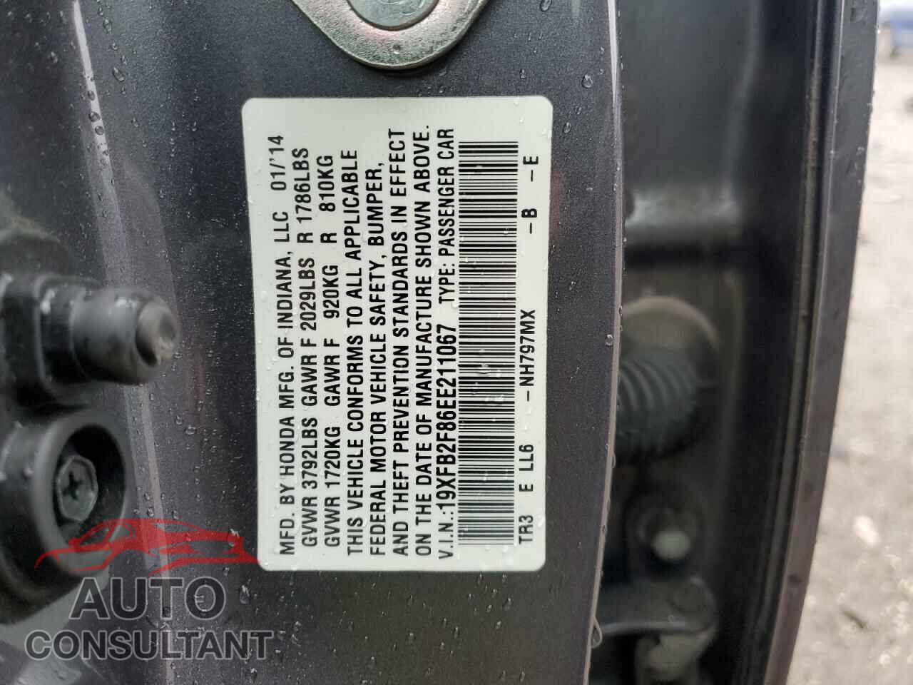 HONDA CIVIC 2014 - 19XFB2F86EE211067