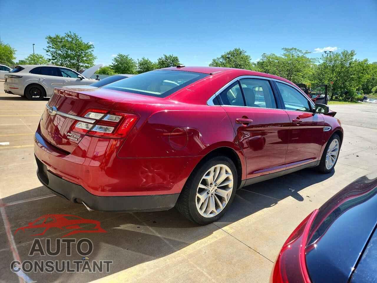 FORD TAURUS 2017 - 1FAHP2F82HG129874