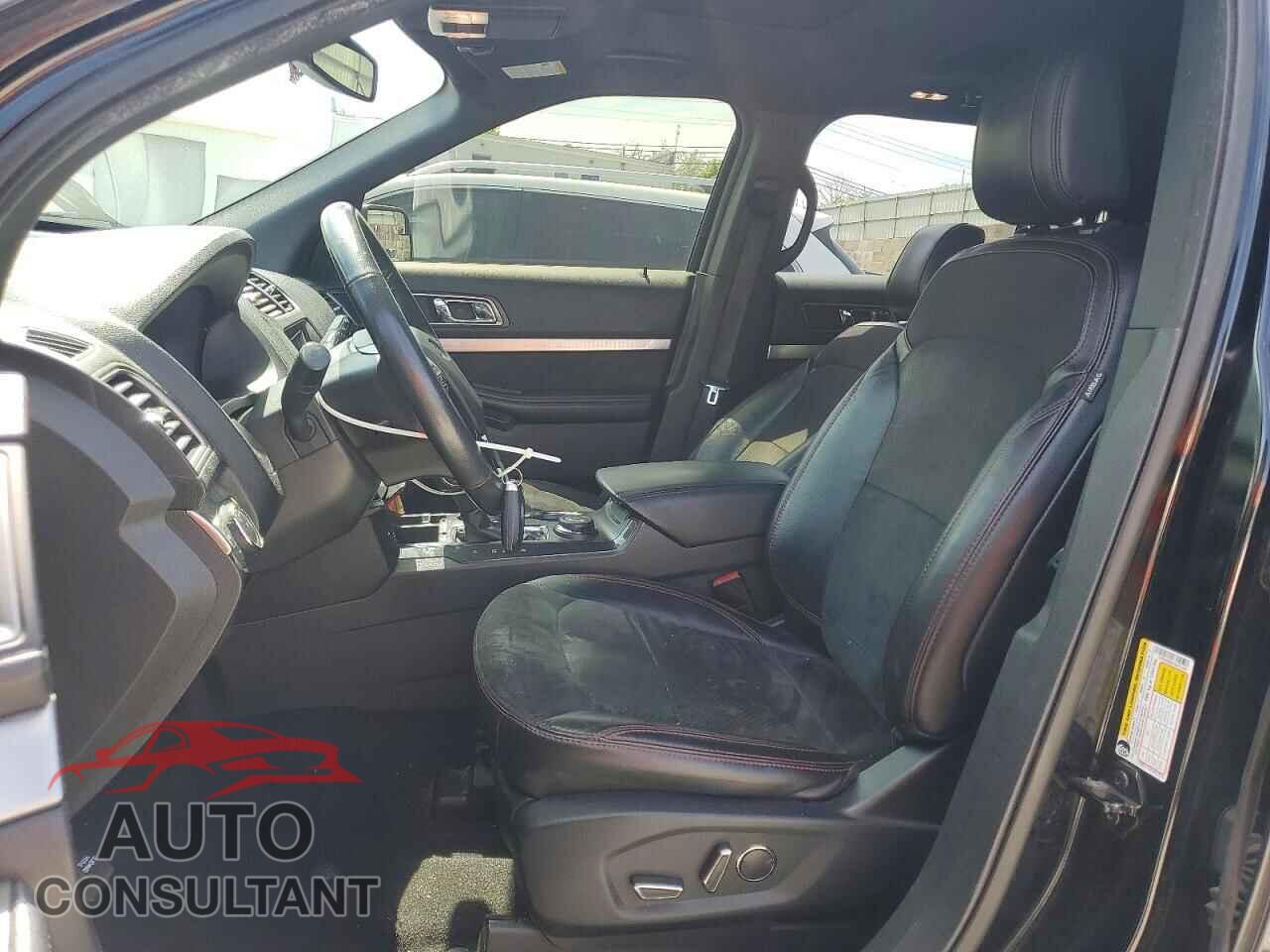 FORD EXPLORER 2018 - 1FM5K8D80JGC53290