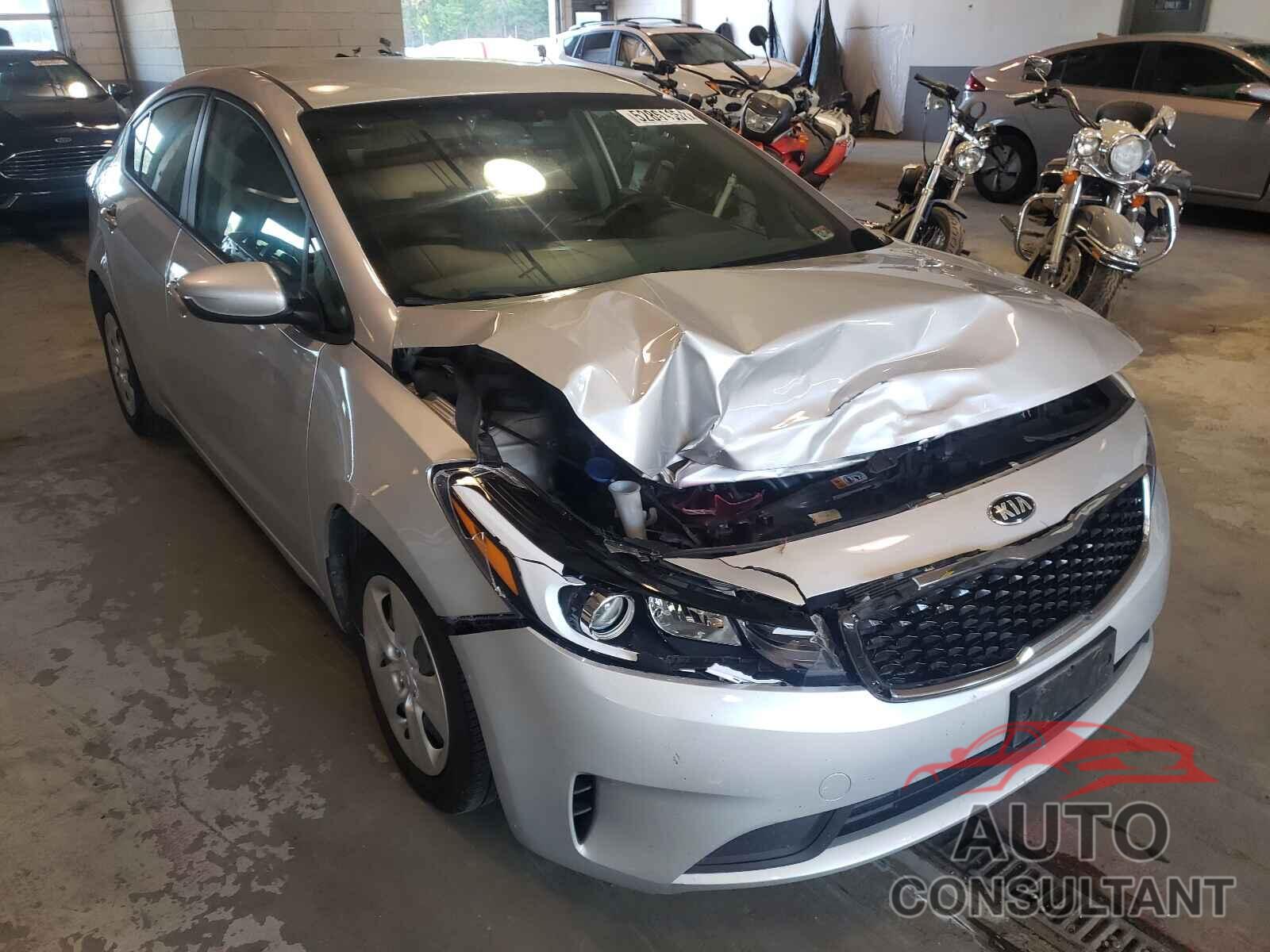 KIA FORTE 2017 - 3KPFL4A77HE045394