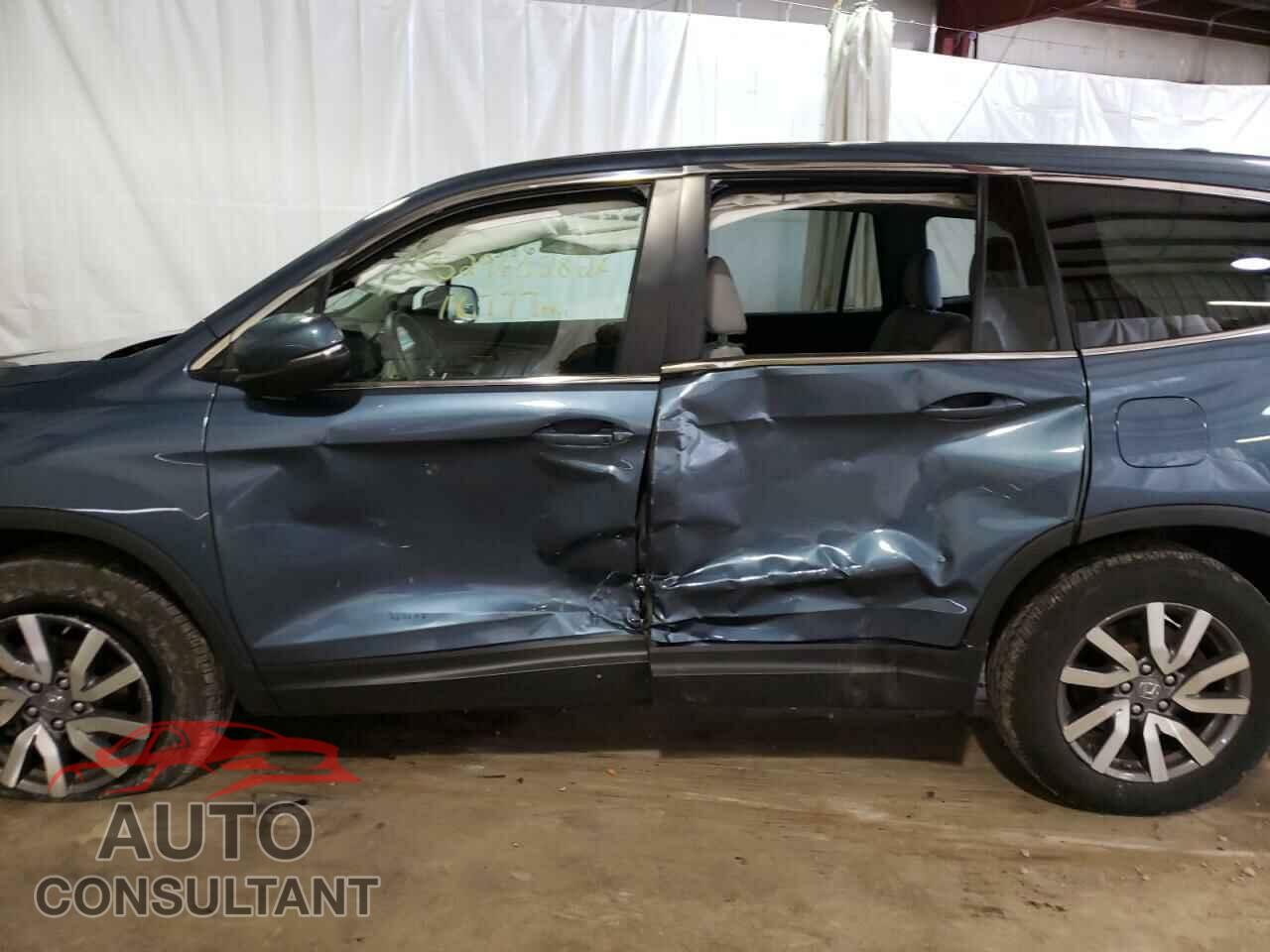 HONDA PILOT 2019 - 5FNYF6H30KB097627
