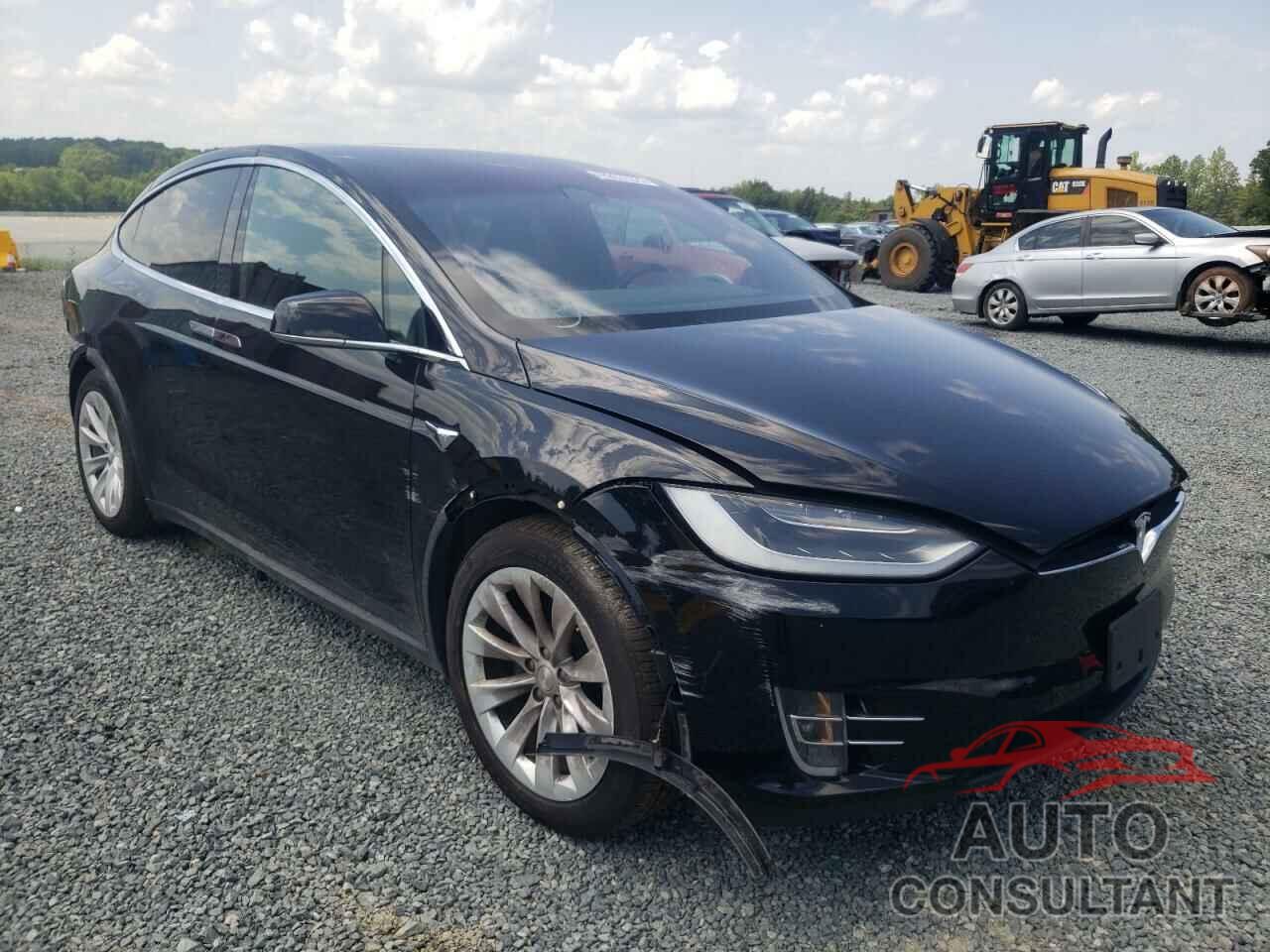 TESLA MODEL X 2018 - 5YJXCDE28JF106612