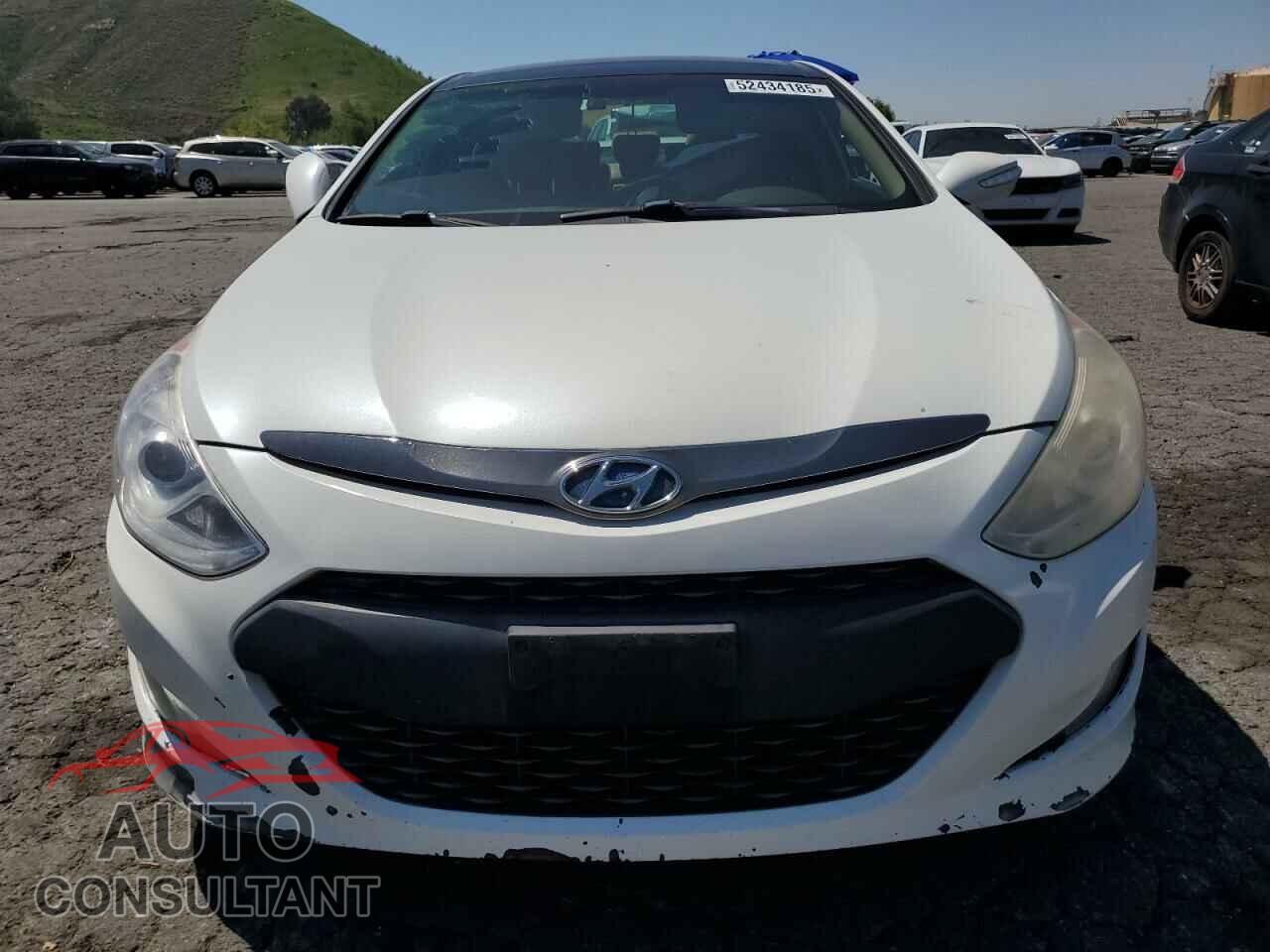 HYUNDAI SONATA 2013 - KMHEC4A48DA069584