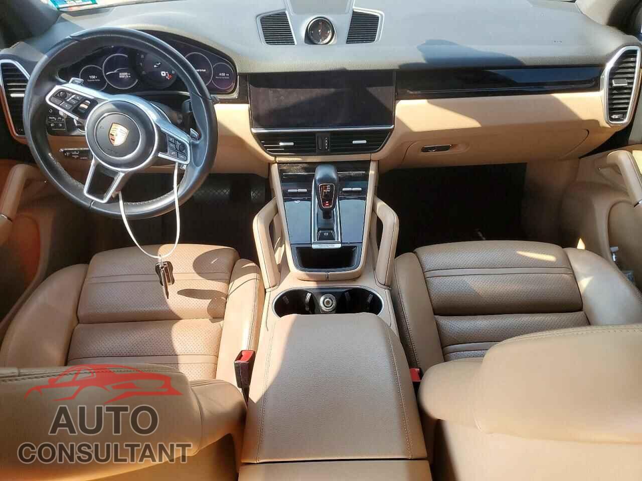 PORSCHE CAYENNE 2020 - WP1AA2AY1LDA01154