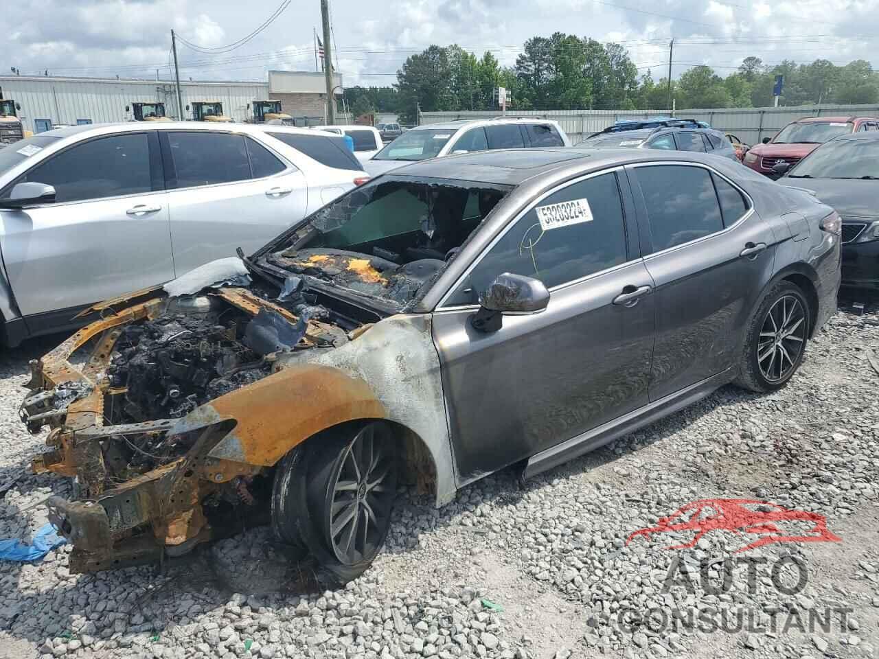 TOYOTA CAMRY 2022 - 4T1S11AK3NU049331
