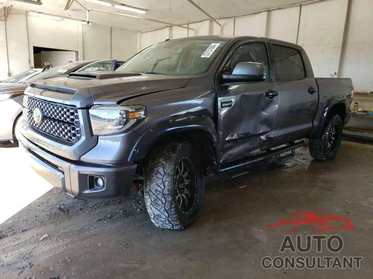 TOYOTA TUNDRA 2019 - 5TFDW5F15KX777362