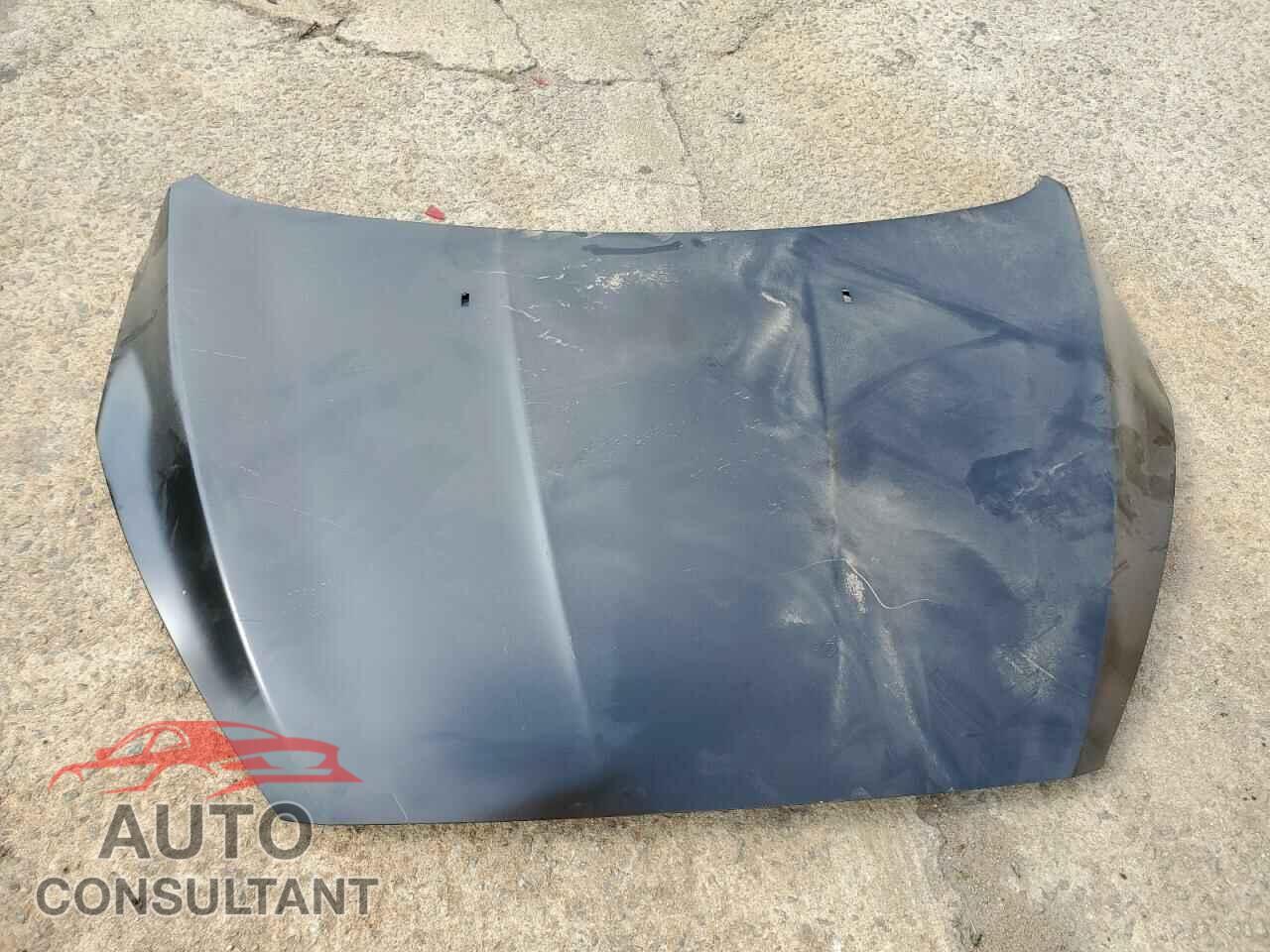 FORD FOCUS 2017 - 1FADP3K24HL301710