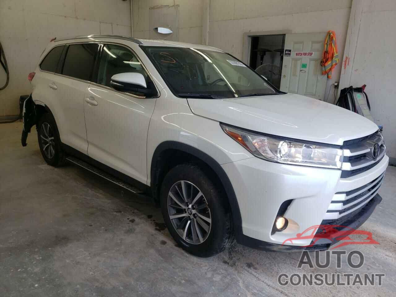 TOYOTA HIGHLANDER 2019 - 5TDJZRFH1KS916245