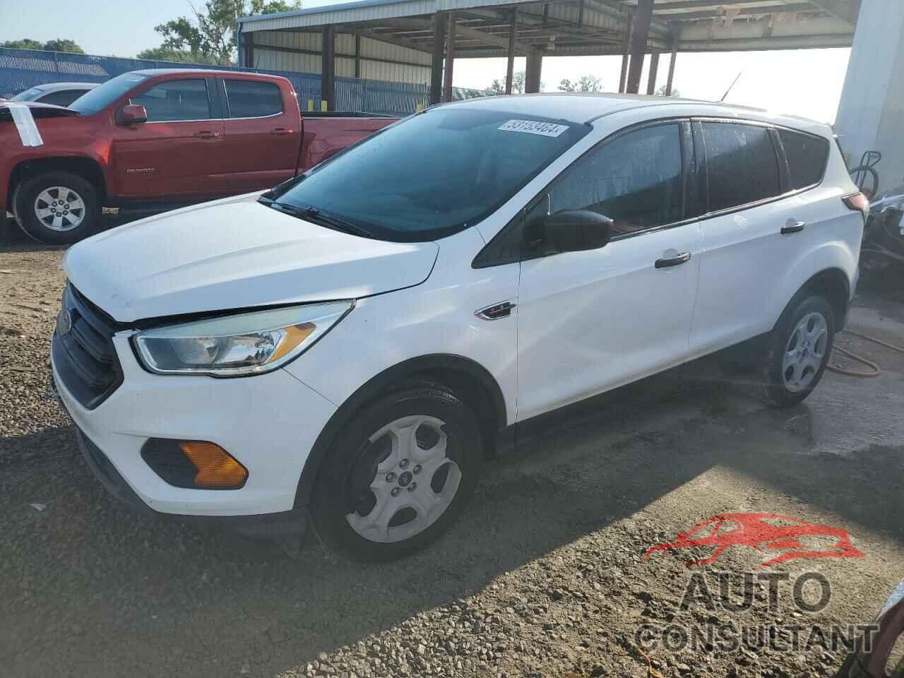 FORD ESCAPE 2017 - 1FMCU0F73HUC84715