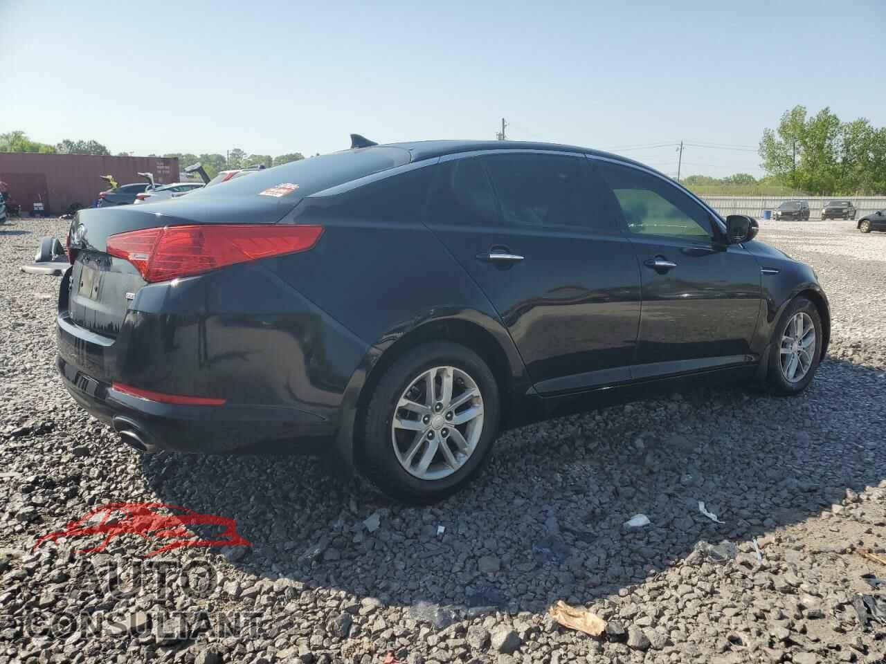 KIA OPTIMA 2012 - KNAGM4A76C5274071