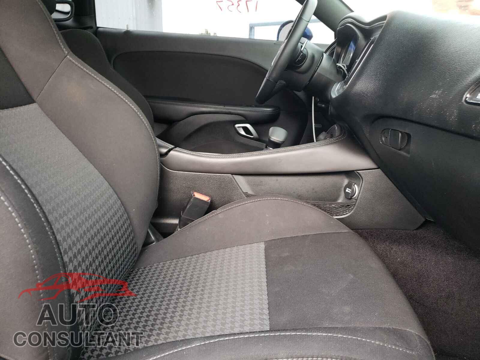 DODGE CHALLENGER 2018 - 2C3CDZFJ1JH325134