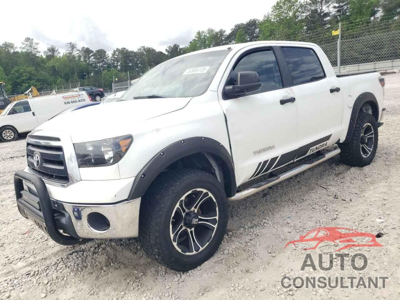 TOYOTA TUNDRA 2011 - 5TFEM5F12BX031865