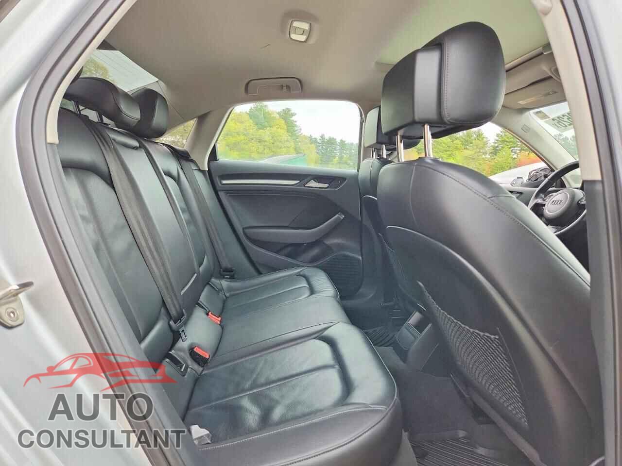 AUDI A3 2015 - WAUACGFF2F1009850