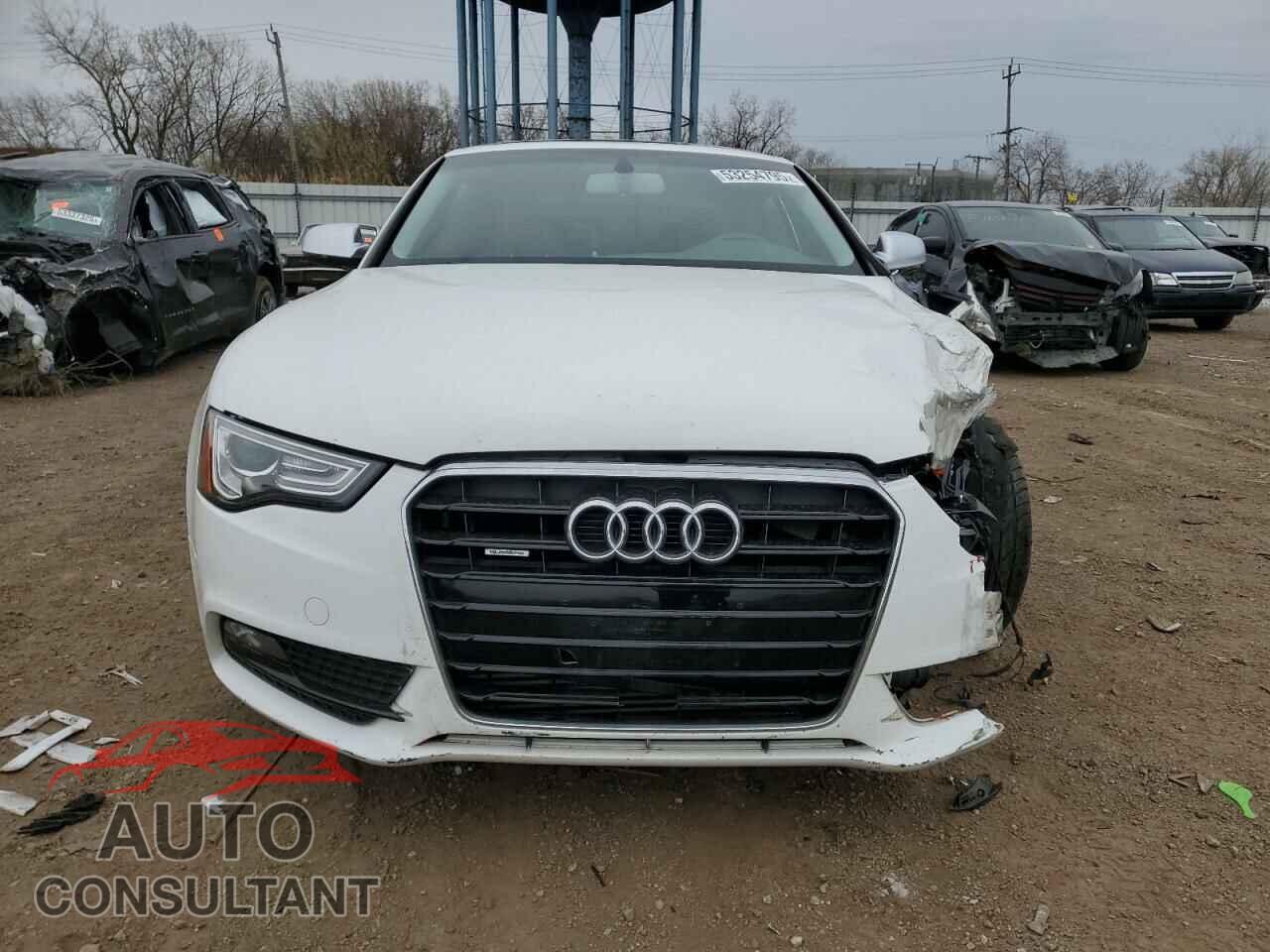 AUDI A5 2013 - WAUCFAFR2DA018360