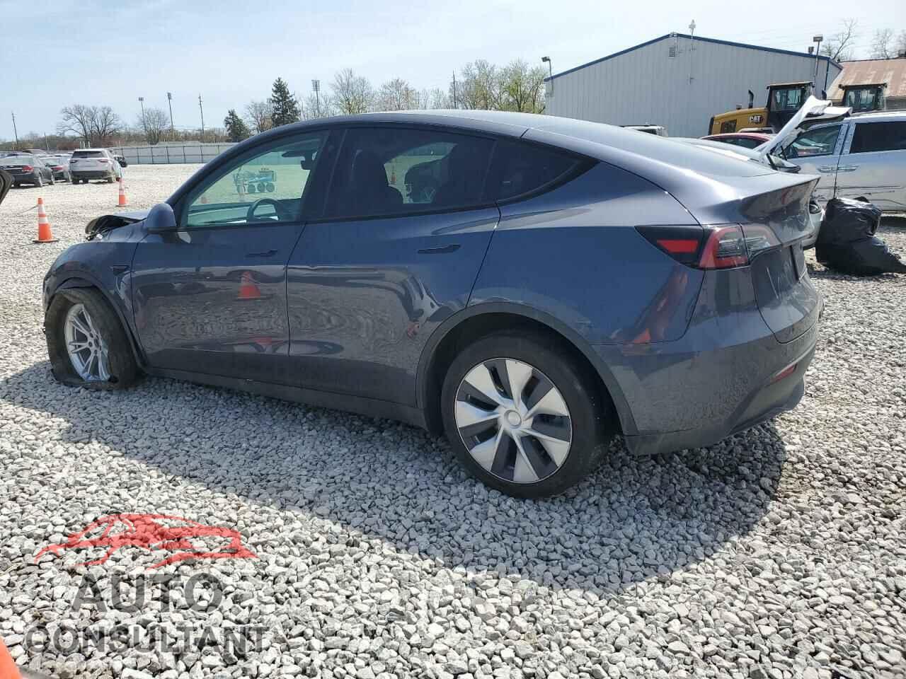 TESLA MODEL Y 2023 - 7SAYGDEE6PF646295