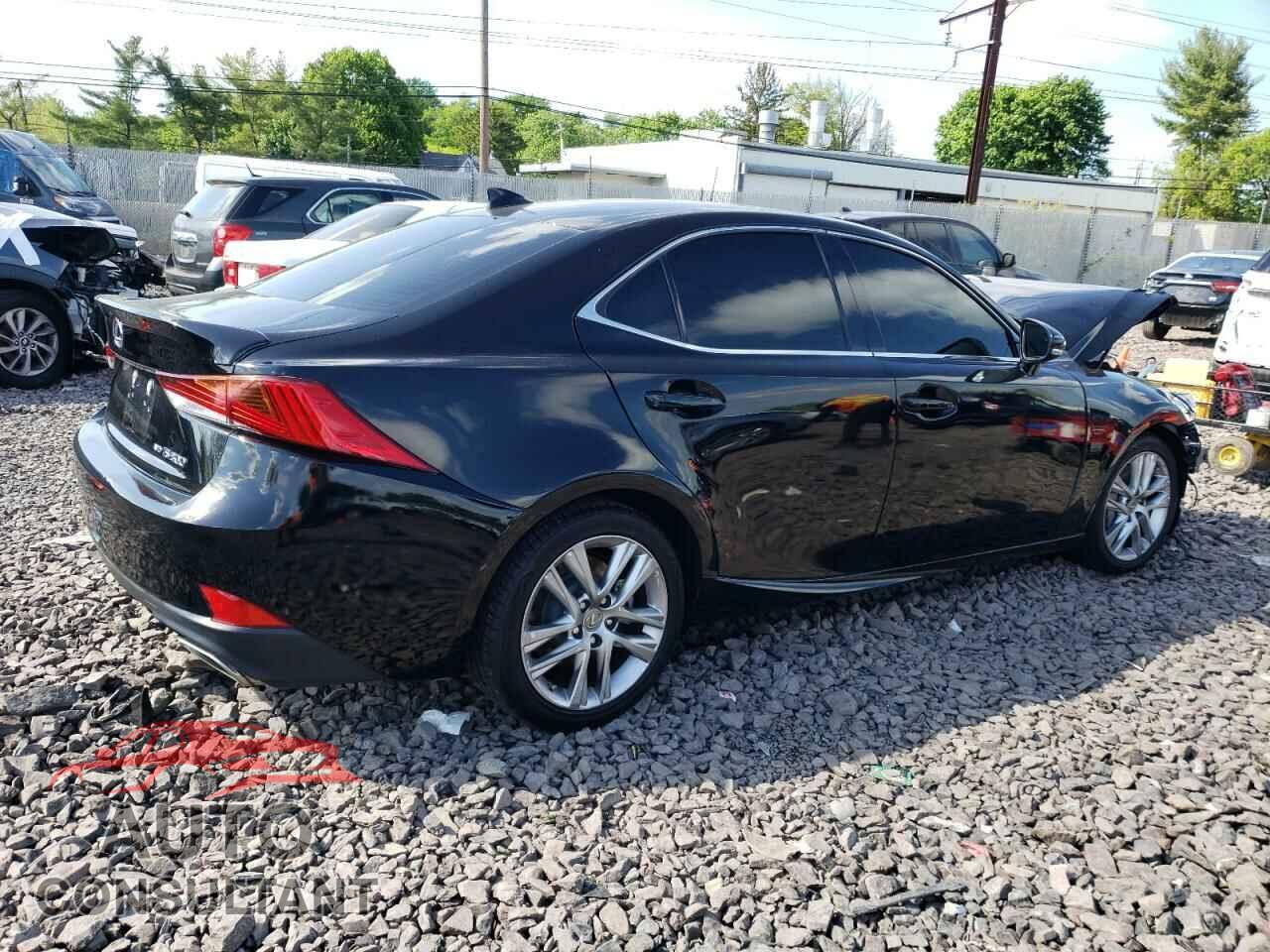 LEXUS IS 2019 - JTHC81D29K5034255
