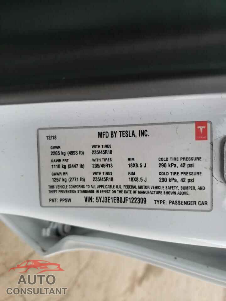 TESLA MODEL 3 2018 - 5YJ3E1EB0JF122309