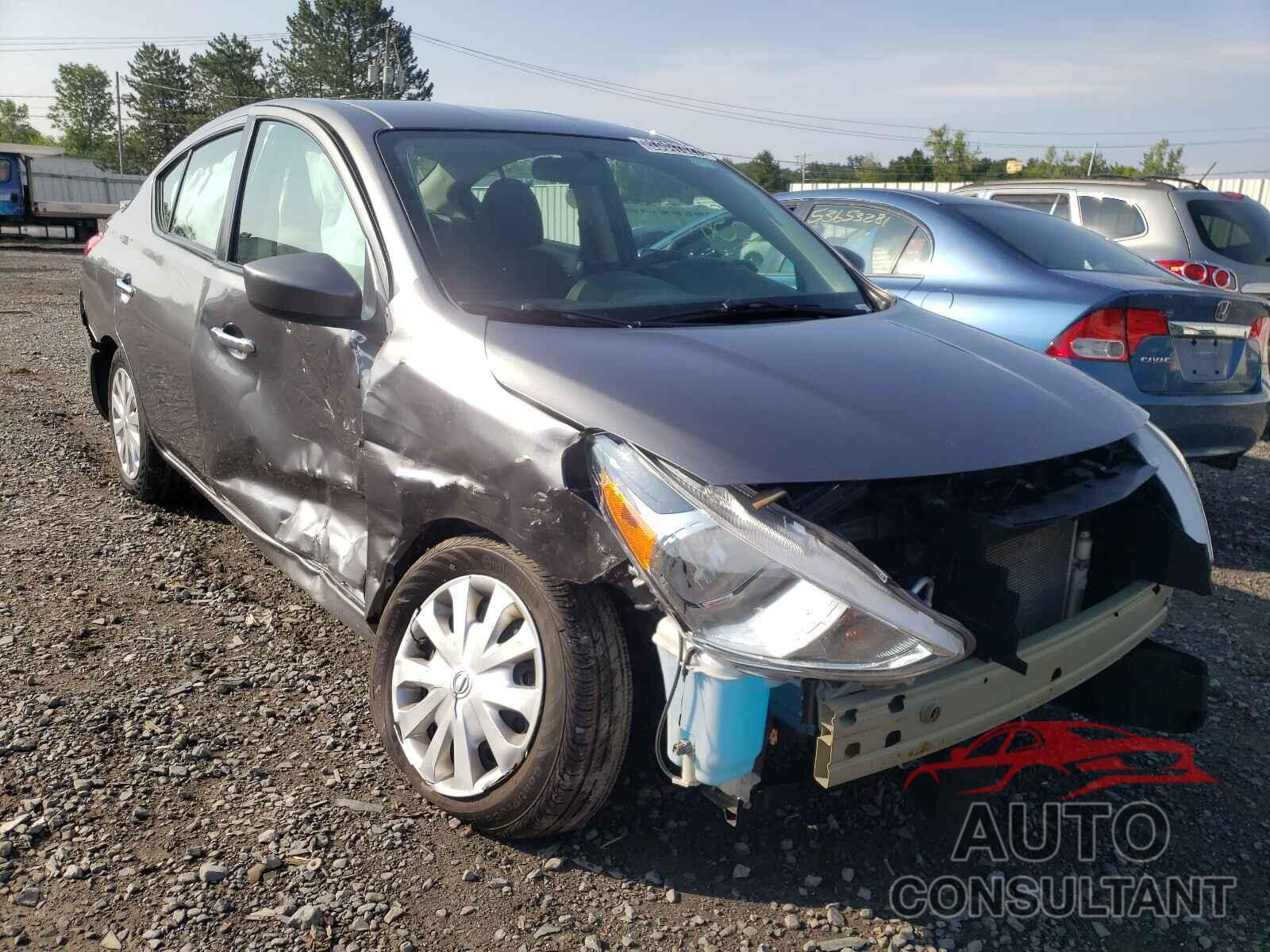 NISSAN VERSA 2019 - 3N1CN7AP5KL871729