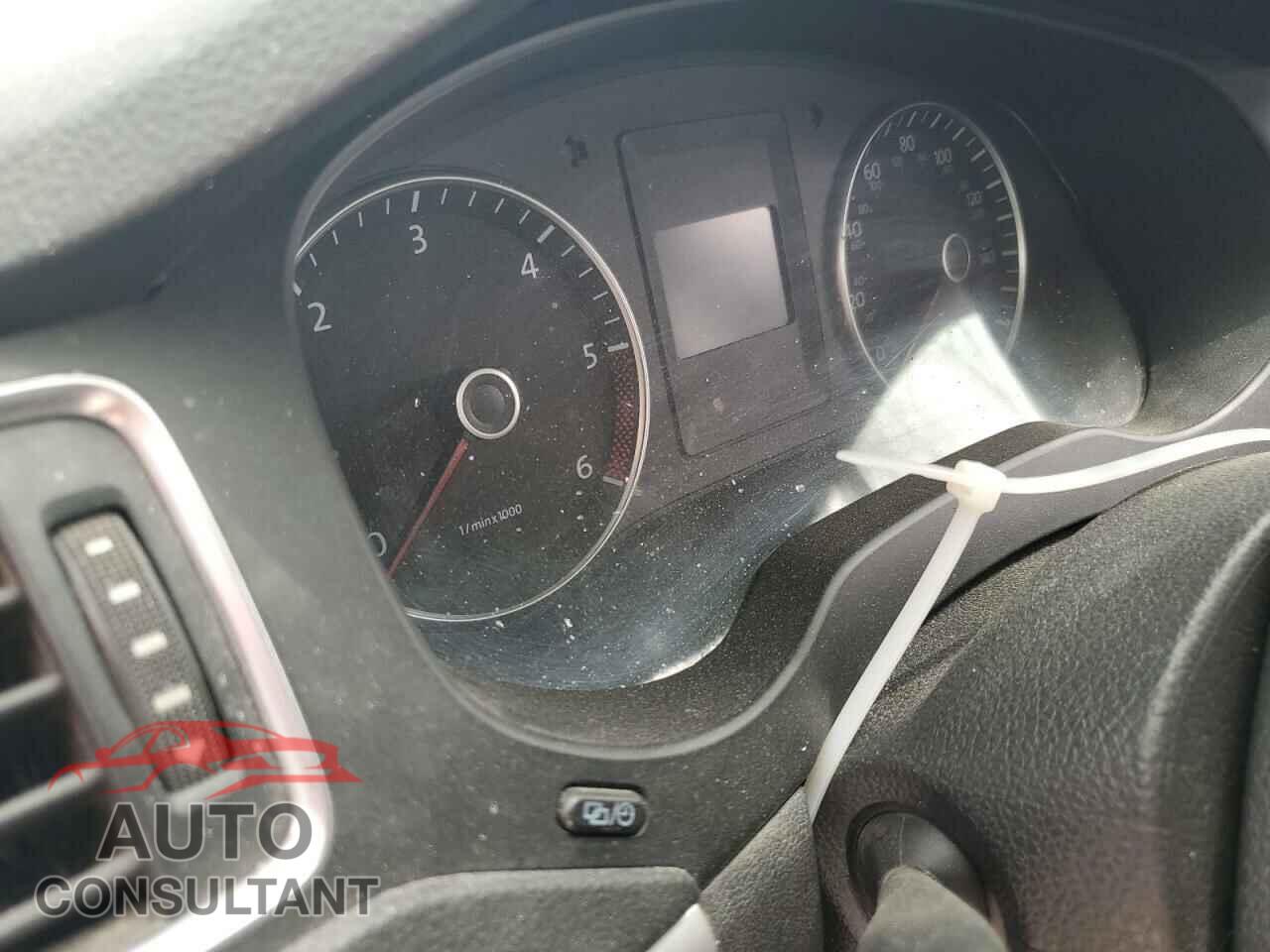 VOLKSWAGEN JETTA 2012 - 3VW3L7AJ2CM379909