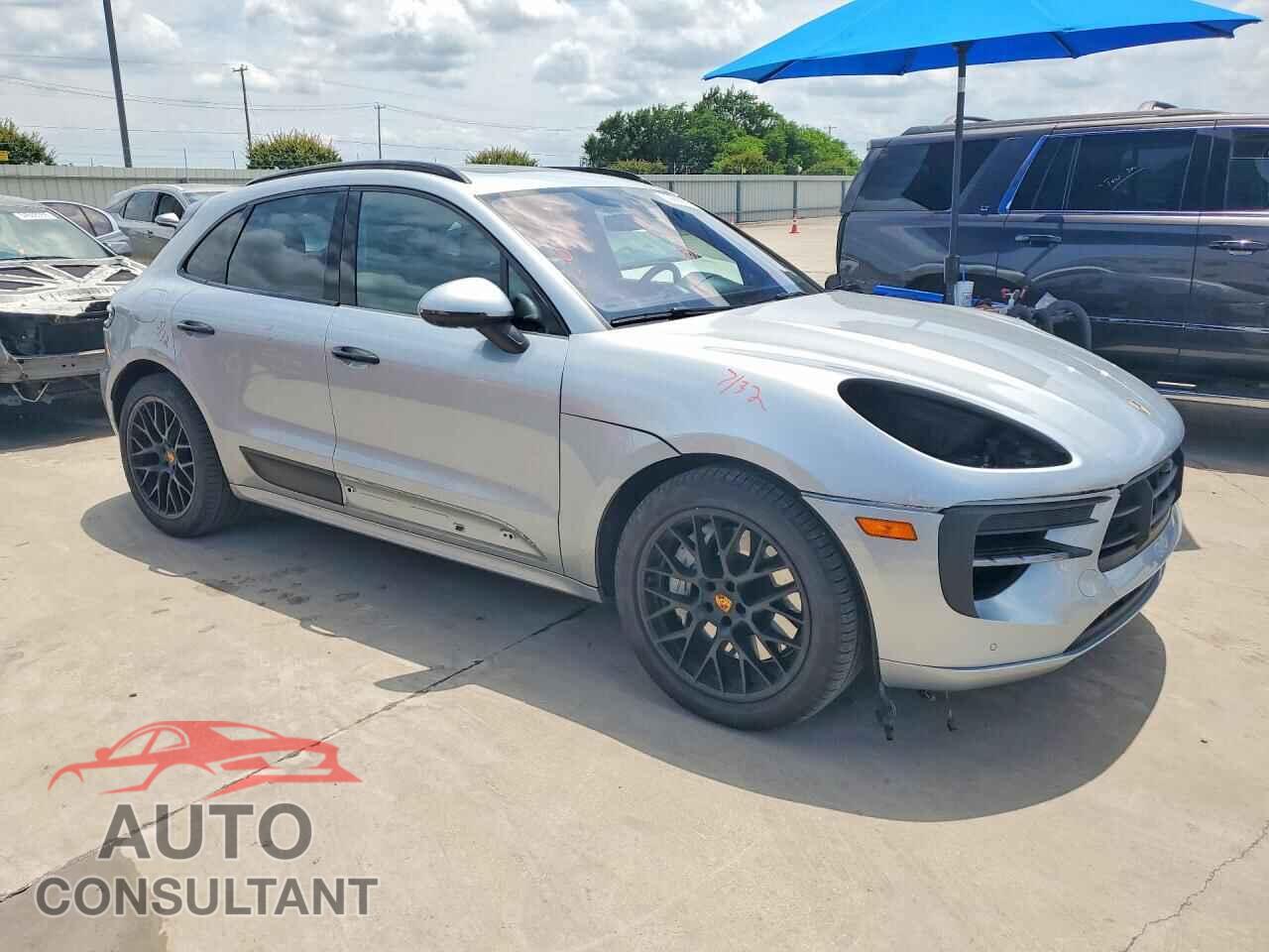 PORSCHE MACAN 2021 - WP1AG2A53MLB51164