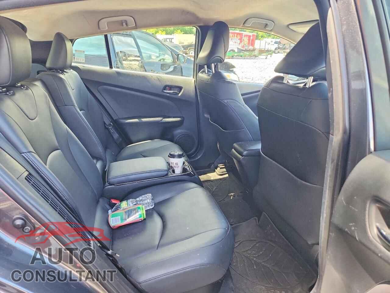 TOYOTA PRIUS 2017 - JTDKARFP9H3040666