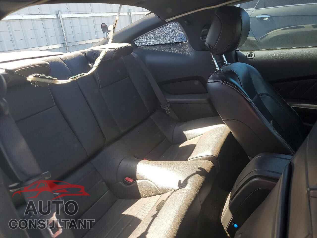 FORD MUSTANG 2012 - 1ZVBP8CF9C5240896
