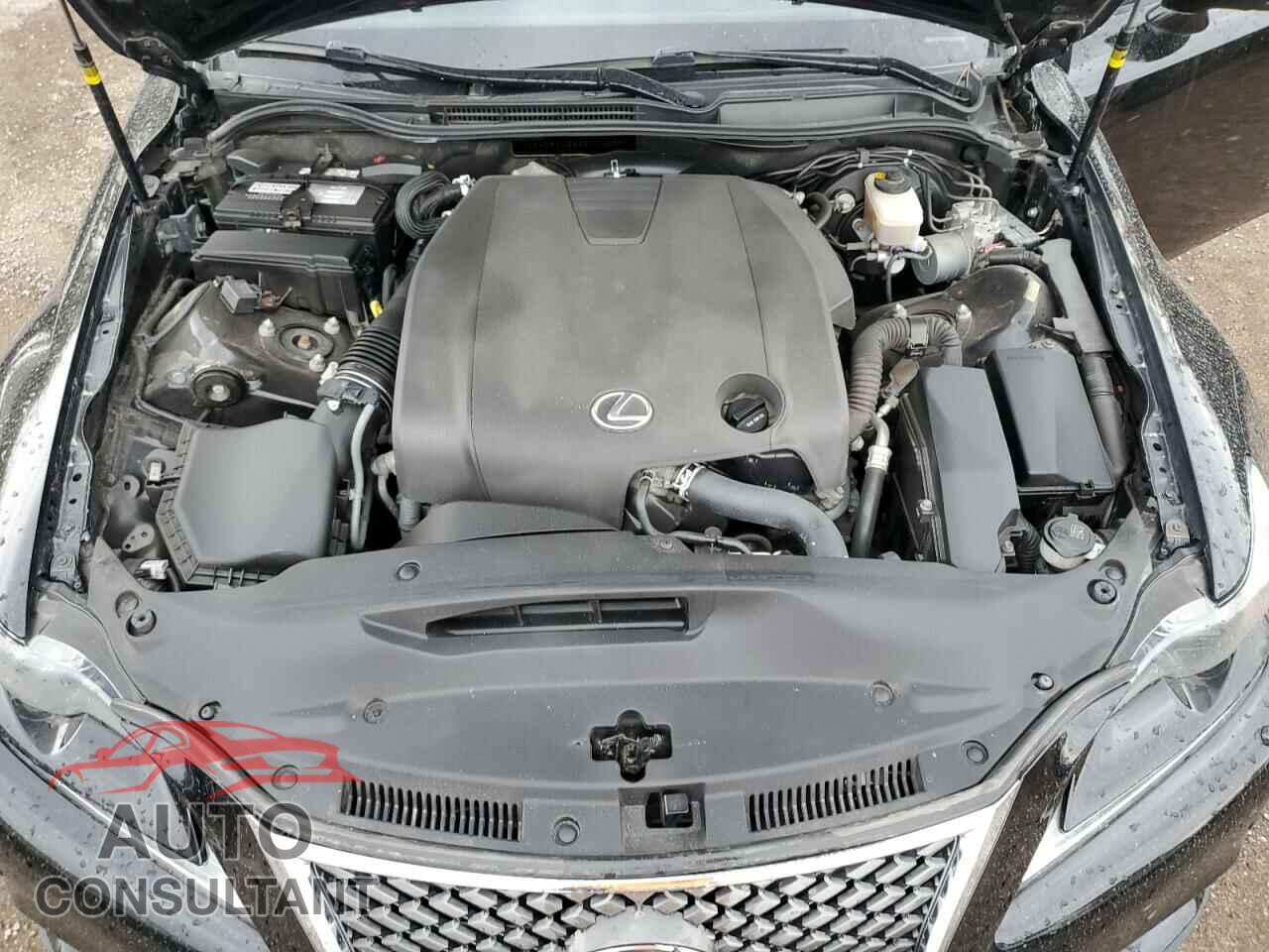 LEXUS IS 2014 - JTHCF1D25E5004633