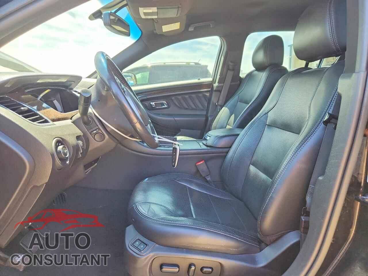 FORD TAURUS 2015 - 1FAHP2F88FG117533