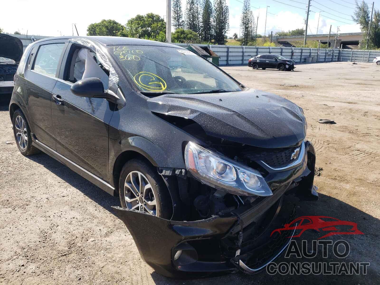 CHEVROLET SONIC 2019 - 1G1JD6SB1K4125944