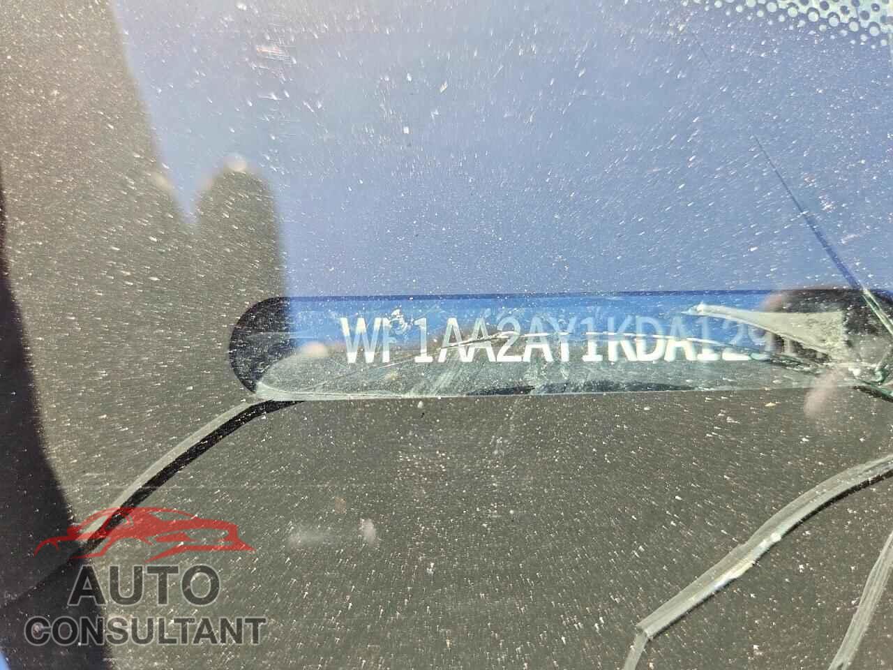 PORSCHE CAYENNE 2019 - WP1AA2AY1KDA12914