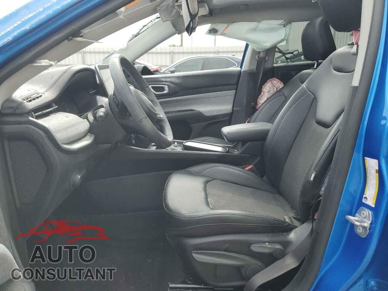 JEEP COMPASS 2022 - 3C4NJDBB6NT206796