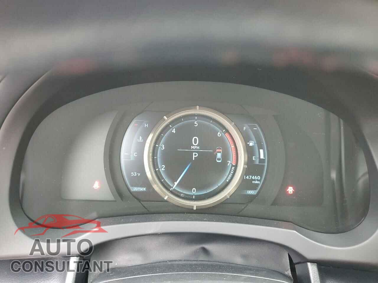 LEXUS IS 2016 - JTHBA1D24G5008749