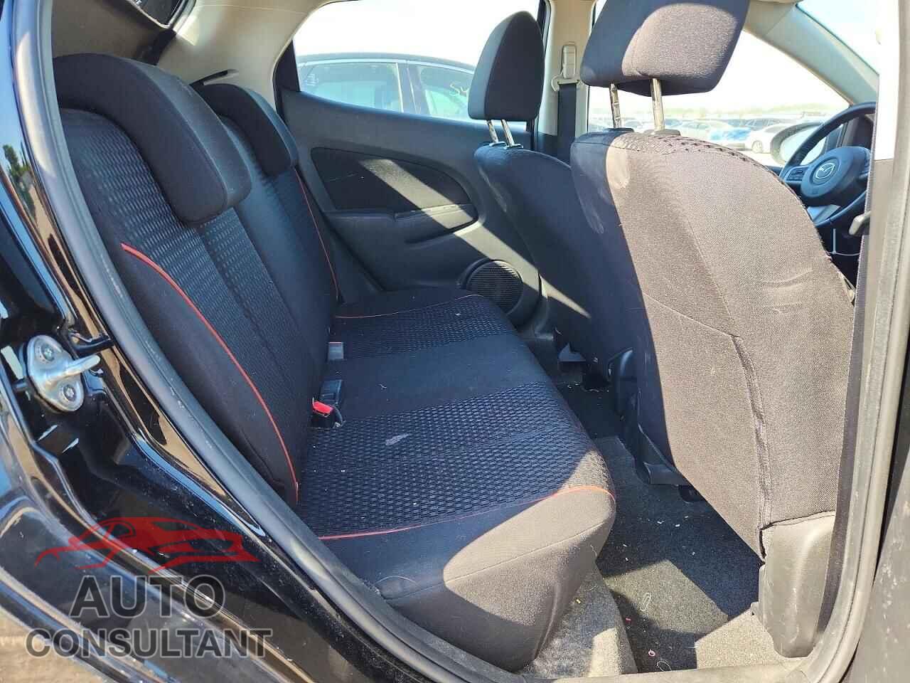 MAZDA 2 2011 - JM1DE1HY8B0102202
