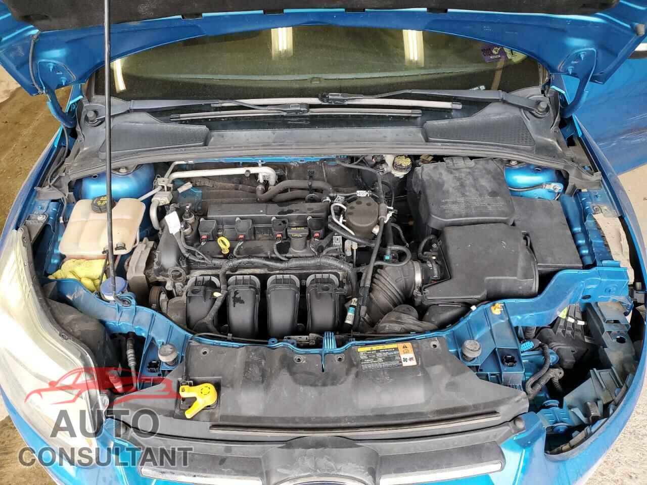 FORD FOCUS 2014 - 1FADP3F28EL240979